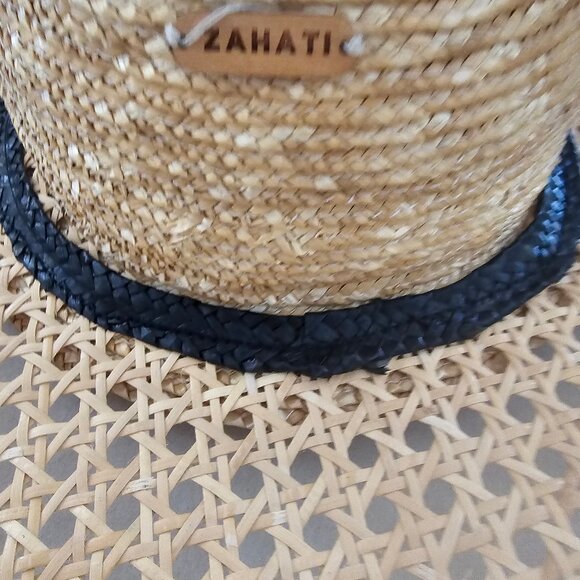 Zahati. Wheat straw hats. Fluted Hat - Black  100% made in Spain main image 6